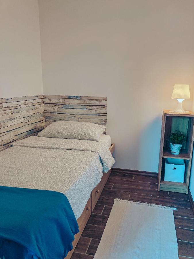 Apartment Ivanovic *